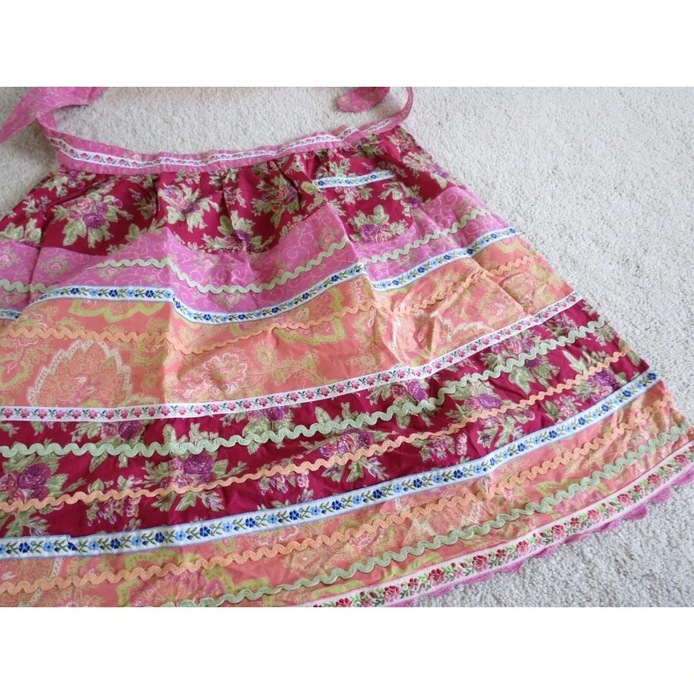 Cotton Embroidered Floral Apron 76 Inch Tie Red Pink OSFA